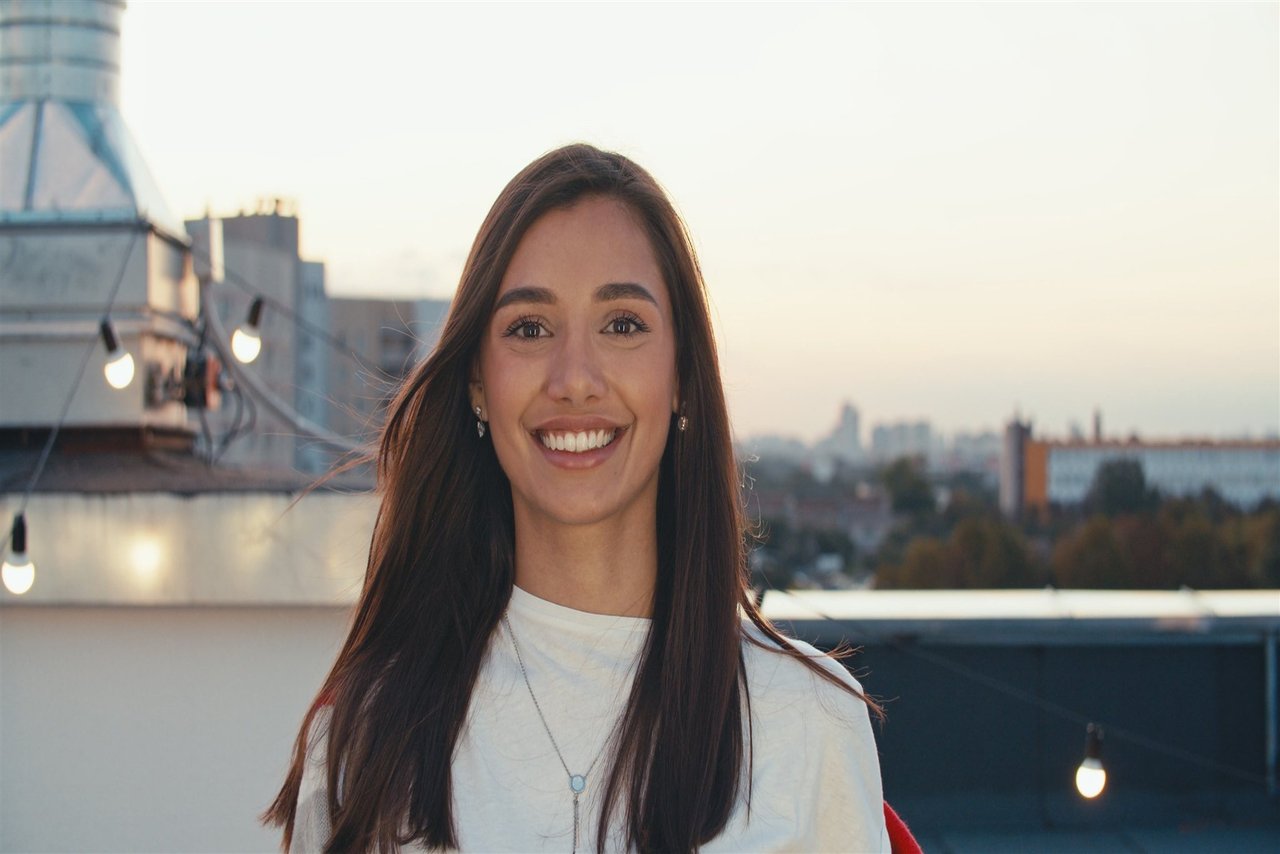 What Is A Pick Me Girl Definition